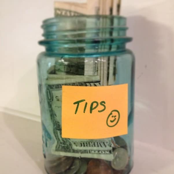 Holiday Tipping Guide